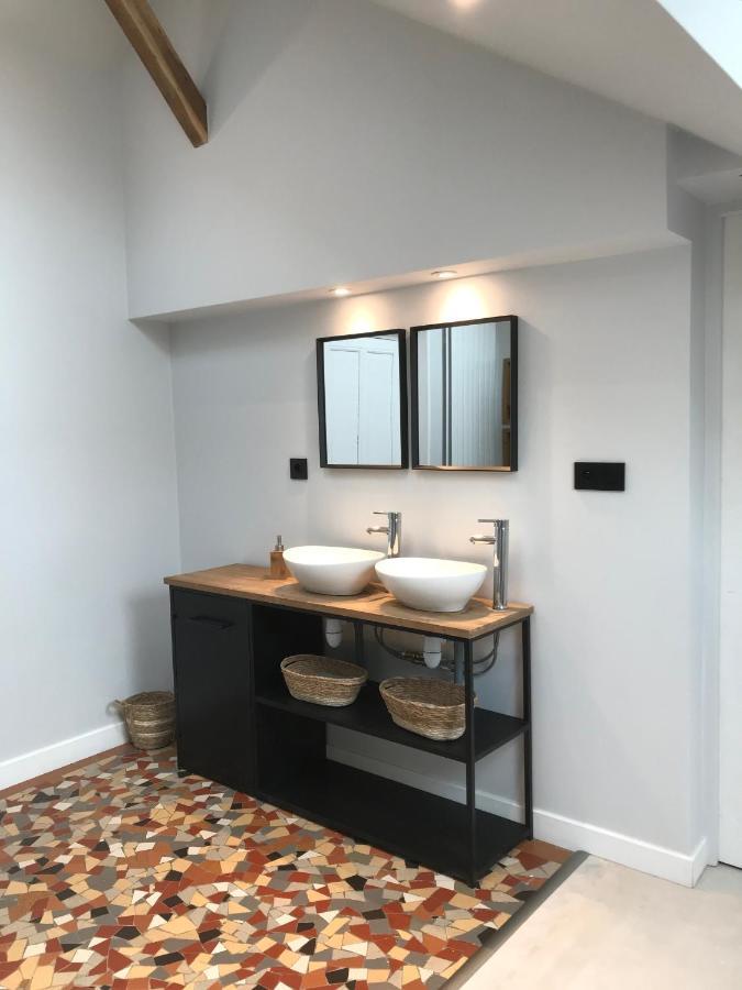 Charmante Maison Bourguignonne Avec Grand Jardin Et Parking Montbard Exterior photo
